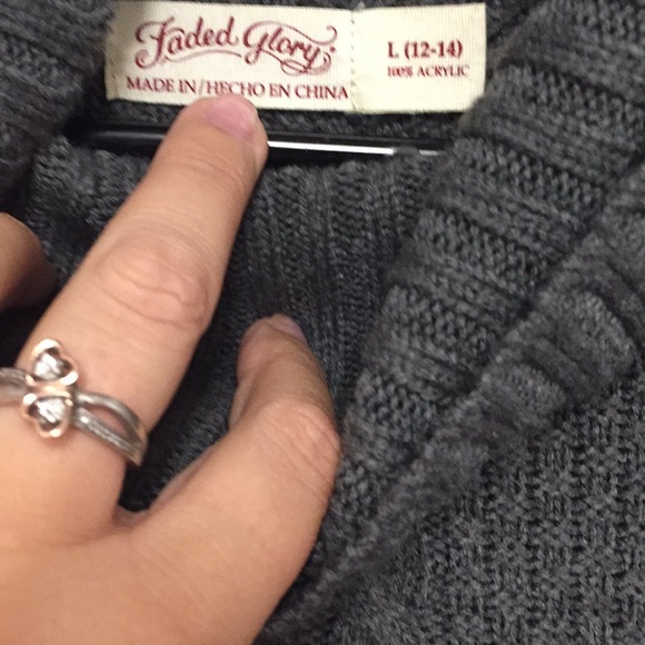 Grey turtleneck sweater - Picture 2 of 2